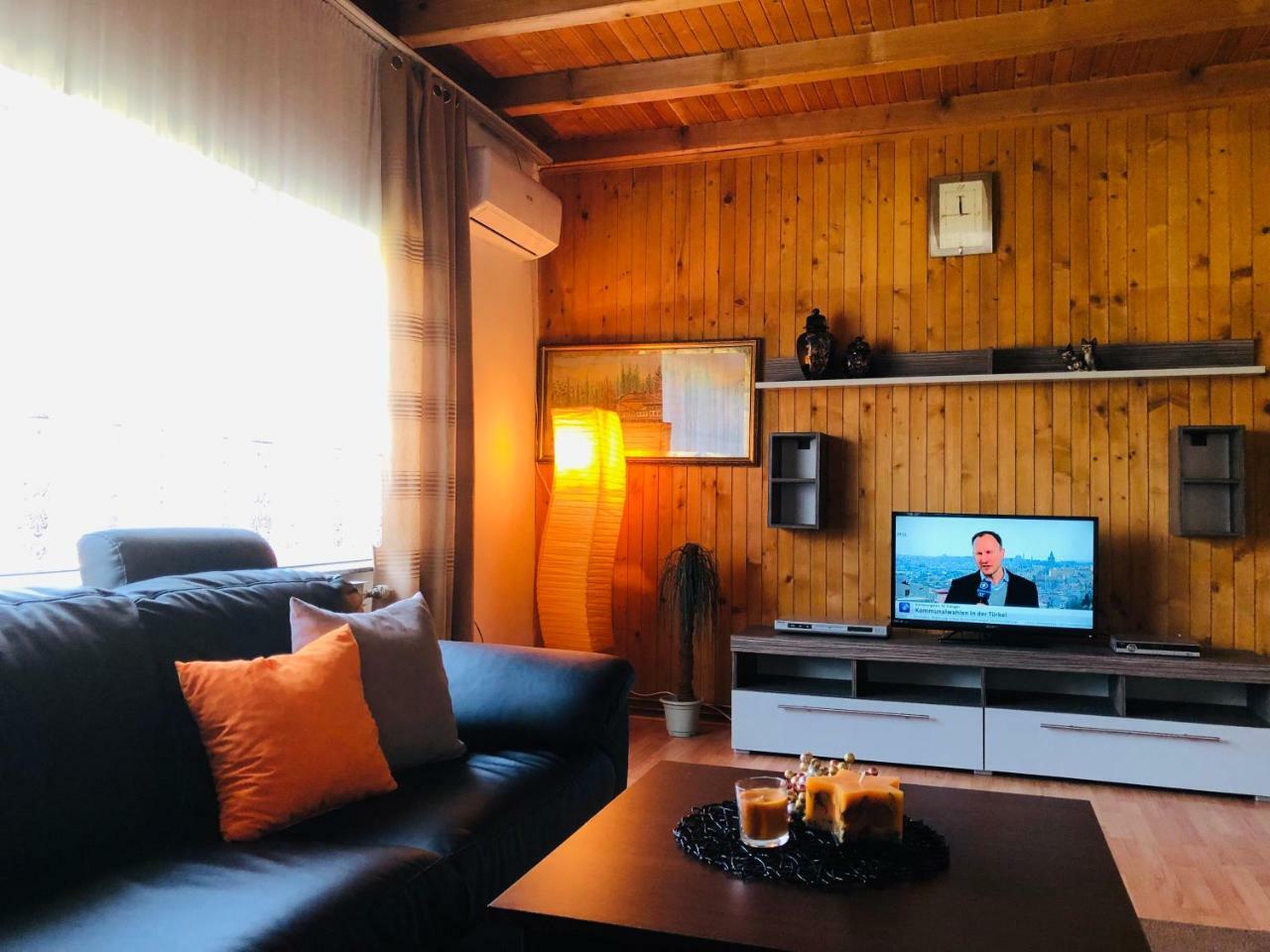 Ferienwohnung Adella Sarajevo Exterior foto